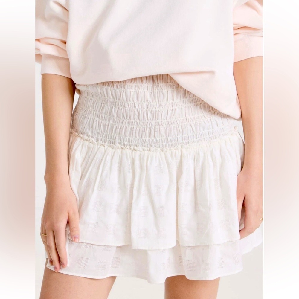 NEW Madewell Smocked Pull-On Tiered Mini Skirt Off-White Size Medium